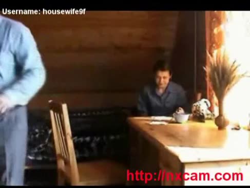 Jocuri de rol bărbățel fiind un grizzly și exercițiile wifey