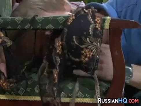 Păpuși rusești doresc carne tânăr